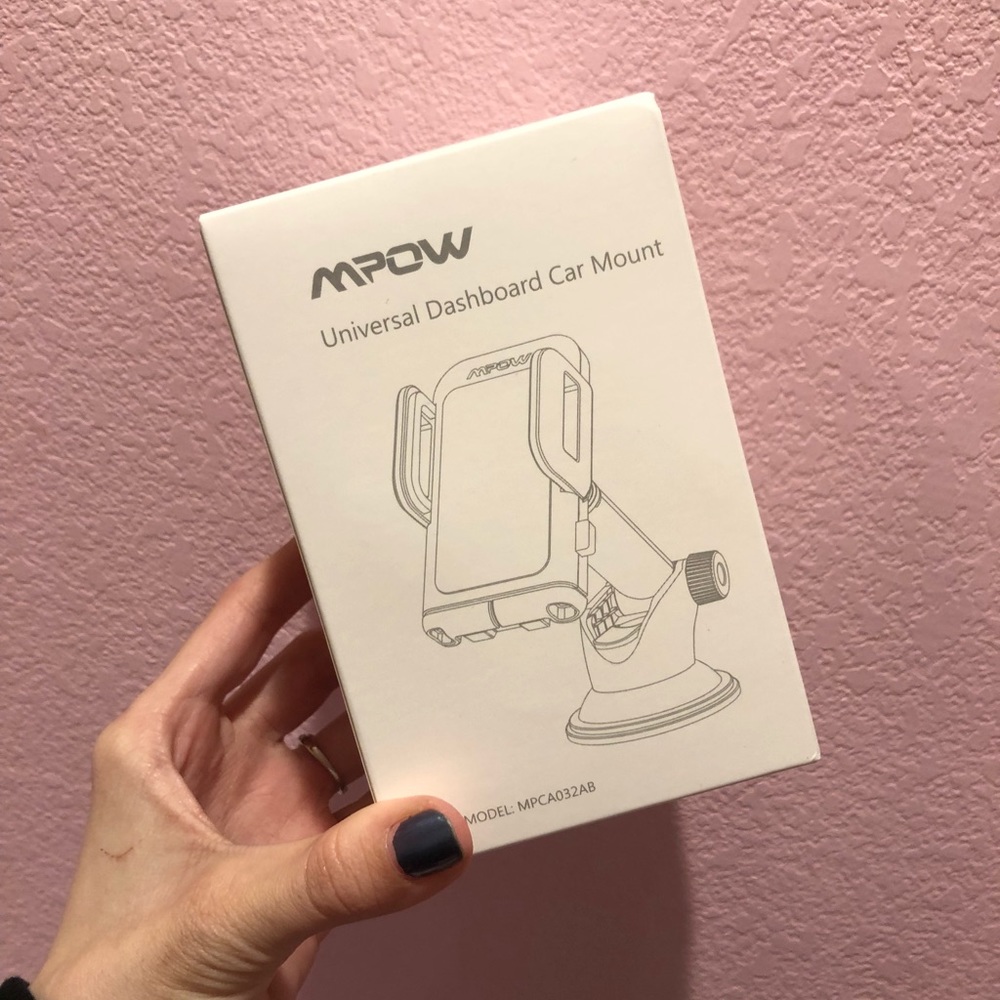 Car phone mount